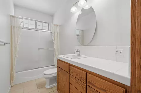 Bath - 2731 E Feemster Ave, Visalia, CA 93292 photo 1 of 2