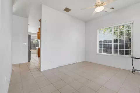 Entry Way - 2731 E Feemster Ave, Visalia, CA 93292 photo 3 of 4