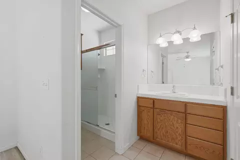 Entry Way - 2731 E Feemster Ave, Visalia, CA 93292 photo 4 of 4