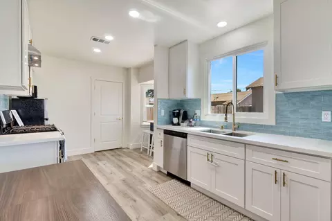 Kitchen - 1119 N 11th Ave, Hanford, CA 93230 photo 2 of 7