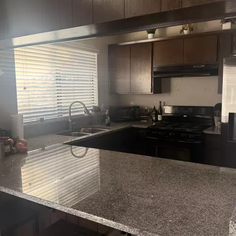 1338 E Castlecrest Ave, Visalia, CA 93292 photo 8