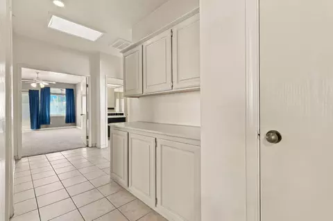 Entry Way - 2139 E Kaweah Ct, Visalia, CA 93292 photo 2 of 2
