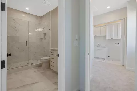 Entry Way - 169 Lake Dr, Lemoore, CA 93245 photo 11 of 13