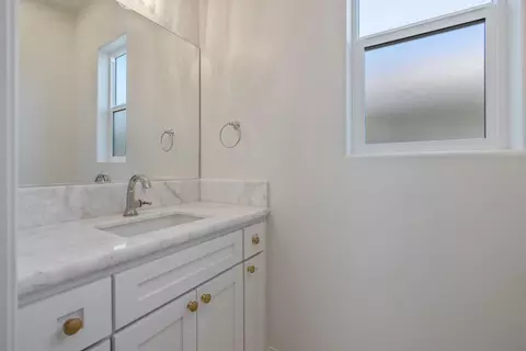 Bath - 169 Lake Dr, Lemoore, CA 93245 photo 1 of 4