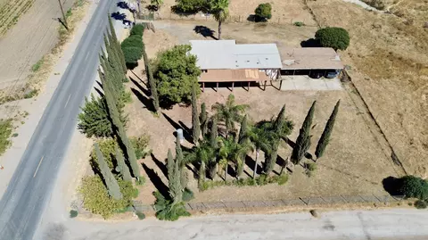 View/Area - 1748 Schott Rd, Earlimart, CA 93219 photo 5 of 10