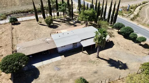 View/Area - 1748 Schott Rd, Earlimart, CA 93219 photo 3 of 10