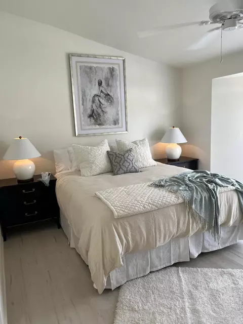 Bedroom - 1402 E Vassar Dr, Visalia, CA 93292 photo 3 of 3