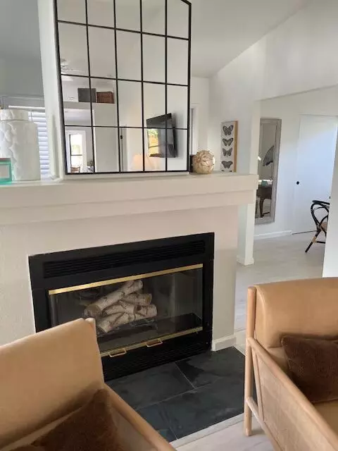 Living - 1402 E Vassar Dr, Visalia, CA 93292 photo 2 of 2