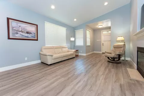 Living - 1440 25th St, Oceano, CA 93445 photo 4 of 6