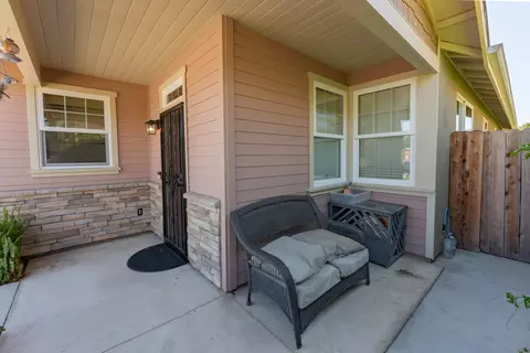 Exterior - 1440 25th St, Oceano, CA 93445 photo 4 of 9