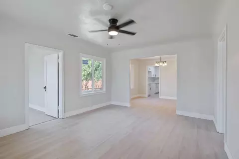 Living - 501 E Stanislaus St, Avenal, CA 93204 photo 2 of 2
