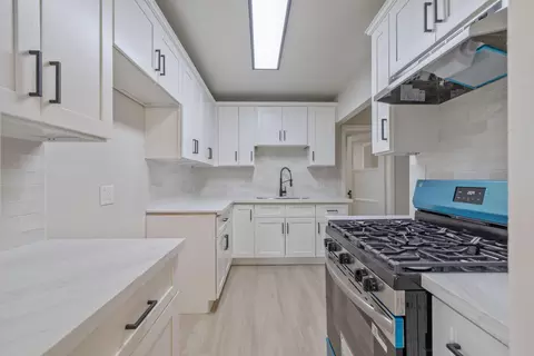 Kitchen - 501 E Stanislaus St, Avenal, CA 93204 photo 1 of 2