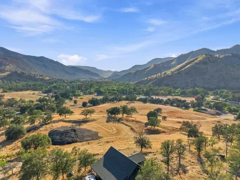 Sierra Drive, Three Rivers, CA 93271 photo 15