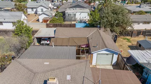 View/Area - 329 E Fedora Ave, Fresno, CA 93704 photo 3 of 9