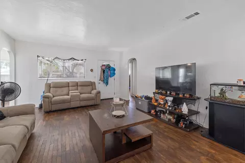 Other - 329 E Fedora Ave, Fresno, CA 93704 photo 3 of 16