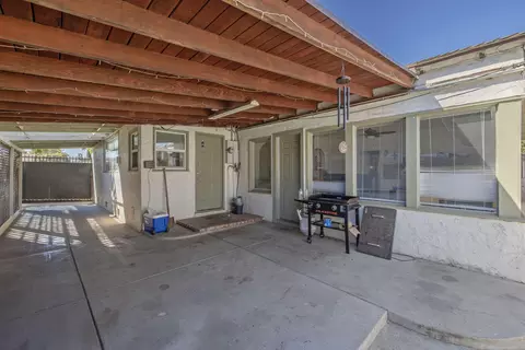 Exterior - 329 E Fedora Ave, Fresno, CA 93704 photo 8 of 14