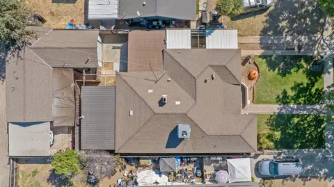 View/Area - 329 E Fedora Ave, Fresno, CA 93704 photo 1 of 9
