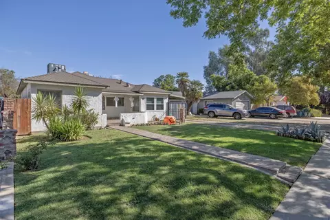 Exterior - 329 E Fedora Ave, Fresno, CA 93704 photo 3 of 14