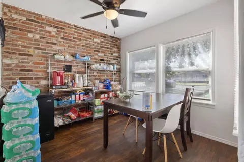Dining - 329 E Fedora Ave, Fresno, CA 93704 photo 1 of 1