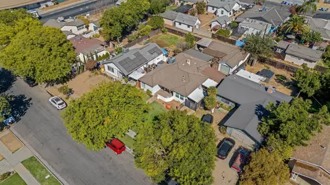 View/Area - 329 E Fedora Ave, Fresno, CA 93704 photo 9 of 9