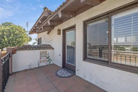 Exterior - 20090 Avenue 264, Exeter, CA 93221 photo 12 of 22