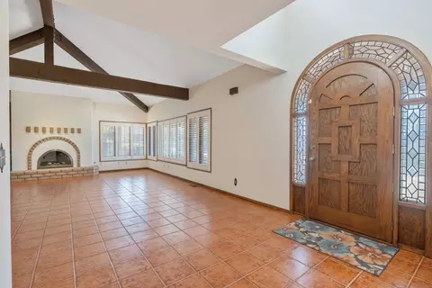 Living - 20090 Avenue 264, Exeter, CA 93221 photo 1 of 6
