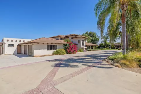 Exterior - 20090 Avenue 264, Exeter, CA 93221 photo 3 of 22