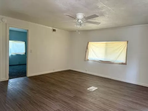 15623 Jasmine Ave, Ivanhoe, CA 93235 photo 4