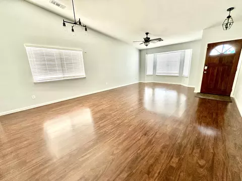 Living - 785 Heath Ct, Lemoore, CA 93245 photo 1 of 6