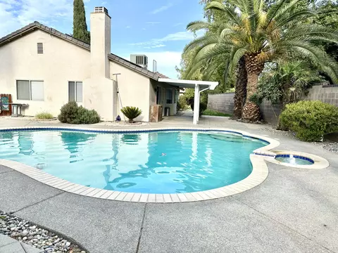 Exterior - 785 Heath Ct, Lemoore, CA 93245 photo 7 of 15
