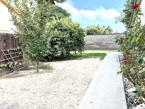 Exterior - 785 Heath Ct, Lemoore, CA 93245 photo 15 of 15