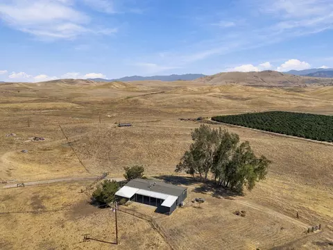 28122 Avenue 56, Ducor, CA 93218 photo 14
