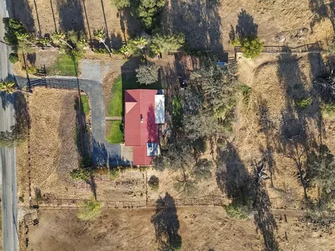 View/Area - 40718 Old Three Rivers Rd, Three Rivers, CA 93271 photo 3 of 7