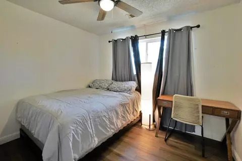 Bedroom - 641 Meadow Ln, Lemoore, CA 93245 photo 2 of 9