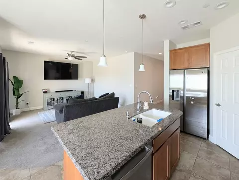 Kitchen - 1135 E Seeger Ave, Visalia, CA 93292 photo 2 of 3