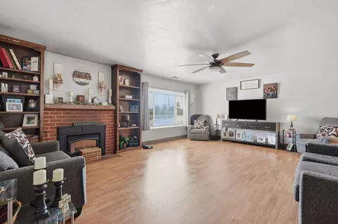 Living - 1480 E Bardsley Ave, Tulare, CA 93274 photo 1 of 2