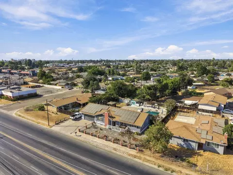 View/Area - 1480 E Bardsley Ave, Tulare, CA 93274 photo 7 of 7