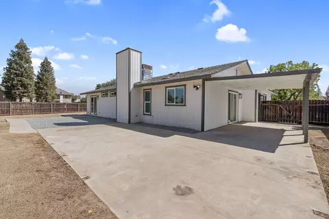 Exterior - 1409 Joyce Pl, Exeter, CA 93221 photo 6 of 11