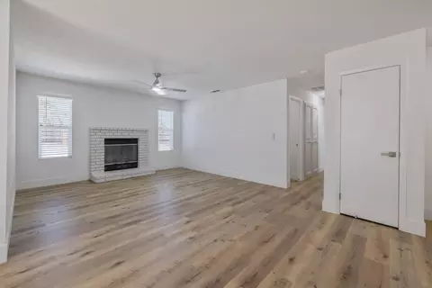 Living - 1409 Joyce Pl, Exeter, CA 93221 photo 2 of 7