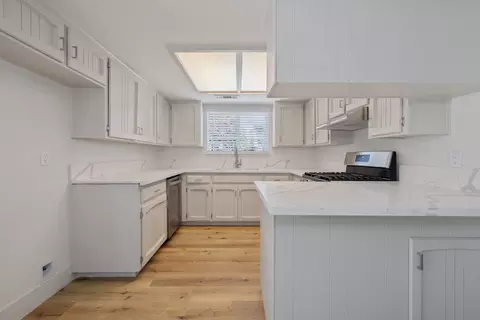 Kitchen - 1409 Joyce Pl, Exeter, CA 93221 photo 2 of 2
