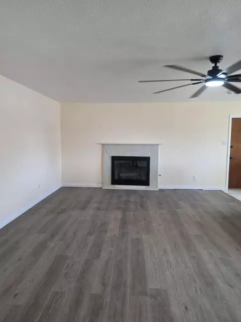 Living - 1482 E Walnut Ave, Tulare, CA 93274 photo 1 of 2