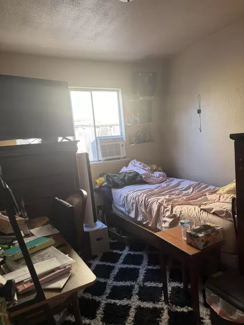 Bedroom - 220 E Harold Ct, Visalia, CA 93291 photo 1 of 4
