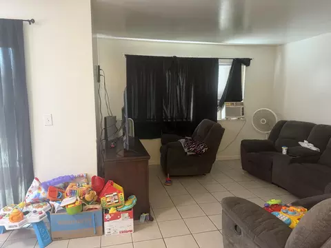 Living - 229 E Harold Ct, Visalia, CA 93291 photo 1 of 3