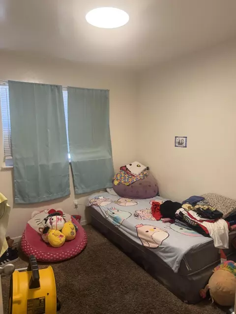 Bedroom - 229 E Harold Ct, Visalia, CA 93291 photo 3 of 5