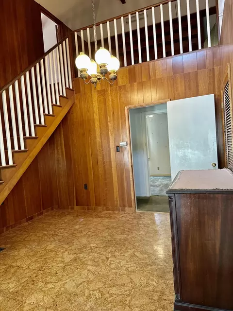 Dining - 237 Portola Ave, Exeter, CA 93221 photo 1 of 1