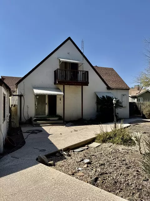 Exterior - 237 Portola Ave, Exeter, CA 93221 photo 4 of 9