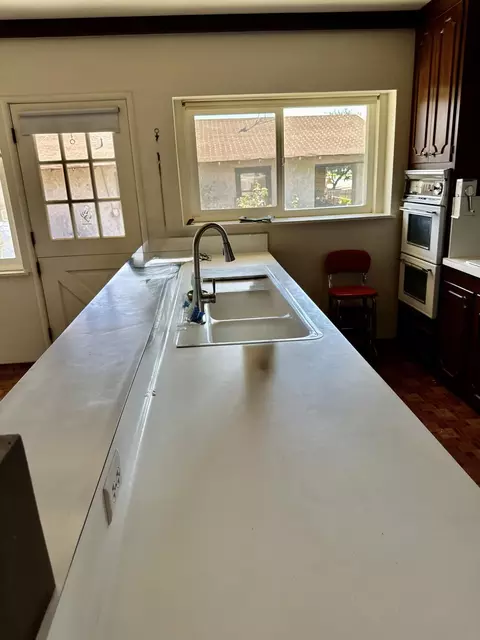 Kitchen - 237 Portola Ave, Exeter, CA 93221 photo 3 of 10