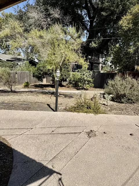 Exterior - 237 Portola Ave, Exeter, CA 93221 photo 6 of 9