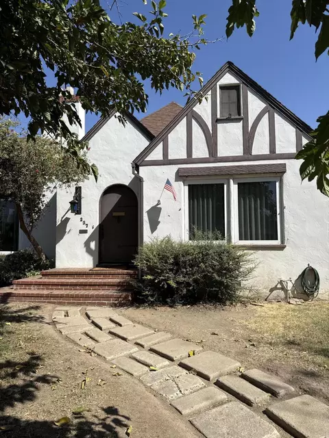 Exterior - 237 Portola Ave, Exeter, CA 93221 photo 2 of 9
