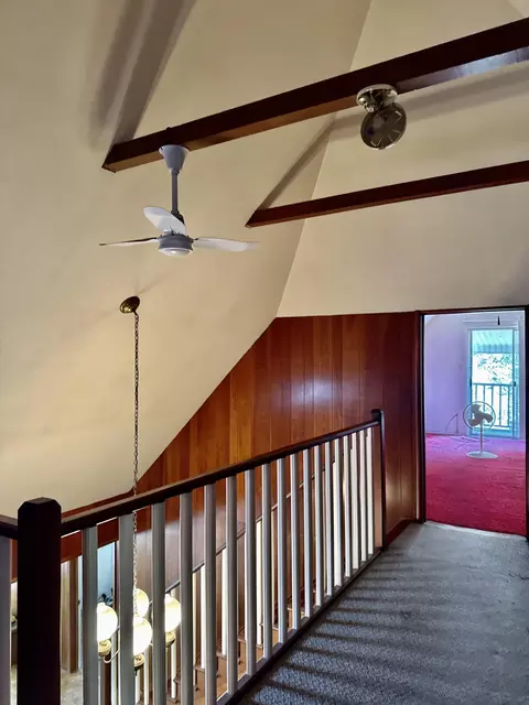 Entry Way - 237 Portola Ave, Exeter, CA 93221 photo 3 of 3